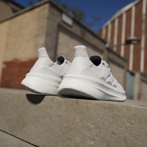a/d/adidas_id8848_19_footwear_photography_heromrktng_view_6.jpg
