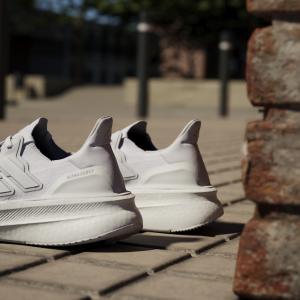 a/d/adidas_id8848_23_footwear_photography_heromrktng_view_10.jpg