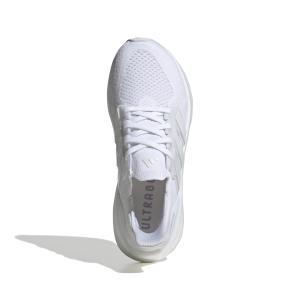 a/d/adidas_id8848_3_footwear_photography_top_portrait_view_white.jpg