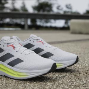 product/a/d/adidas_ie8222_24_footwear_photography_heromrktng_view_9.jpg