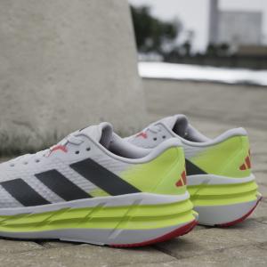 product/a/d/adidas_ie8222_25_footwear_photography_heromrktng_view_10.jpg