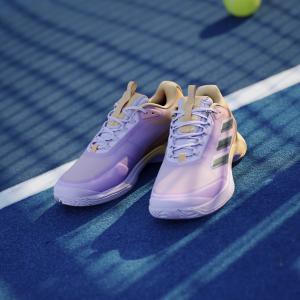 a/d/adidas_if0404_17_footwear_photography_heromrktng_view_5rep2.jpg