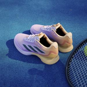 a/d/adidas_if0404_18_footwear_photography_heromrktng_view_6rep2.jpg