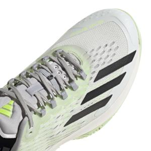 a/d/adidas_if0435_9_footwear_photography_detail_view_2_white-nw040824x.jpg