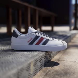 a/d/adidas_if4465_13_footwear_photography_heromrktng_view_3-nw110824.jpg