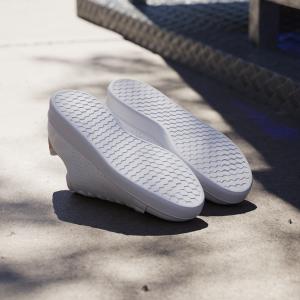 product/a/d/adidas_if6080_17_footwear_photography_heromrktng_view_4.jpg