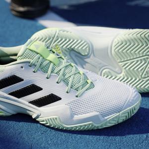a/d/adidas_ig3114_24_footwear_photography_heromrktng_view_11-nw040824x.jpg