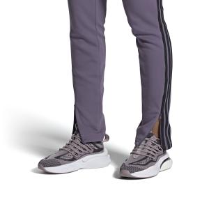 product/a/d/adidas_ig3728_11_footwear_on_model_front_view_white.jpg