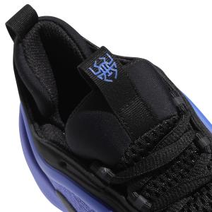 product/a/d/adidas_ig9100_8_footwear_photography_detail_view_1_white-nw091625.jpg
