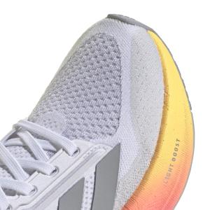 a/d/adidas_ih0638_8_footwear_photography_detail_view_1_white.jpg