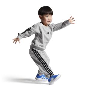 product/a/d/adidas_ih1265_10_footwear_on_model_front_view_white.jpg
