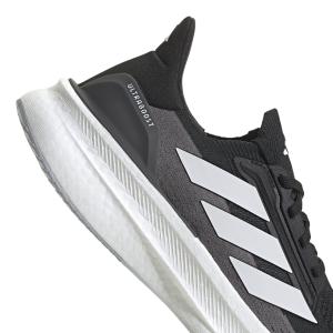 a/d/adidas_ih3110_9_footwear_photography_detail_view_2_white.jpg