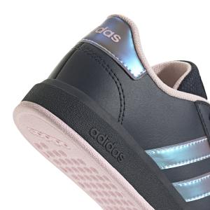a/d/adidas_ih4888_8_footwear_photography_detail_view_1_white.jpg