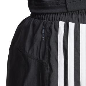 product/a/d/adidas_it7760_8_apparel_on_model_detail_view_2_white-nw040724.jpg