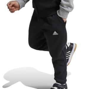 product/a/d/adidas_iv7447_7_apparel_on_model_detail_view_1_white.jpg