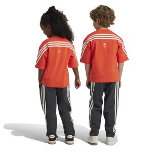 a/d/adidas_iv9627_6_apparel_on_model_standard_unisex_back_view_white.jpg