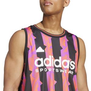 product/a/d/adidas_ix1341_8_apparel_on_model_detail_view_1_white.jpg