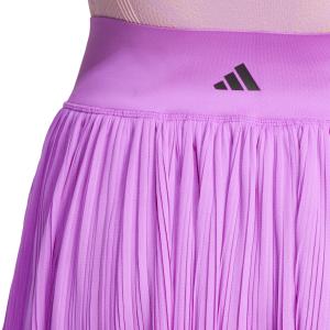 product/a/d/adidas_ix3318_7_apparel_on_model_detail_view_1_white.jpg
