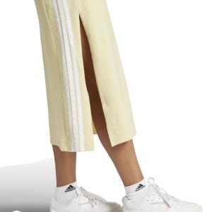 a/d/adidas_je1210_5_apparel_on_model_detail_view_1_white.jpg
