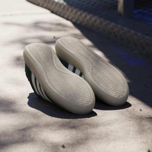 product/a/d/adidas_ji2318_16_footwear_photography_heromrktng_view_4-nw091625.jpg