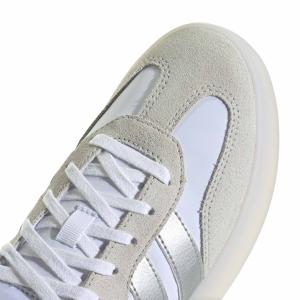 product/a/d/adidas_ji2321_8_footwear_photography_detail_view_1_white-nw091625.jpg