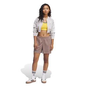 product/a/d/adidas_jp2291_5_apparel_on_model_walking_view_white.jpg