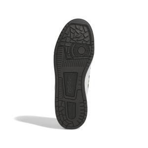 product/a/d/adidas_jp5253_4_footwear_photography_bottom_view_white-nw110824.jpg