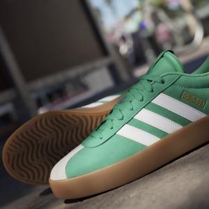 a/d/adidas_jp5285_23_footwear_photography_heromrktng_view_10.jpg