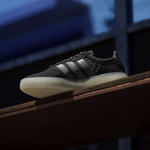 product/a/d/adidas_jp9671_20_footwear_photography_heromrktng_view_7-nw091625.jpg