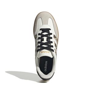 product/a/d/adidas_jq2296_3_footwear_photography_top_portrait_view_white-nw091625.jpg