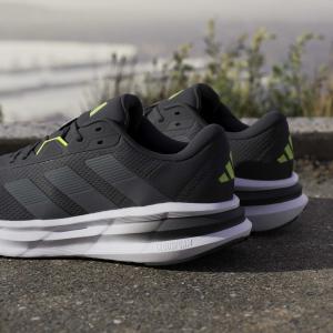 a/d/adidas_jq2625_cblack-carbon-luclem_18.jpg