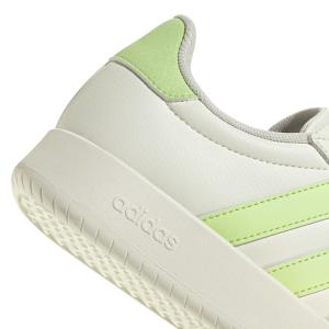product/a/d/adidas_jr1190_9_footwear_photography_detail_view_2_white-nw091625.jpg
