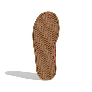 product/a/d/adidas_jr5596_4_footwear_photography_bottom_view_white-nw091725.jpg