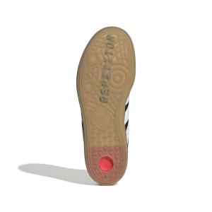 product/a/d/adidas_js3038_4_footwear_photography_bottom_view_white-nw091725.jpg
