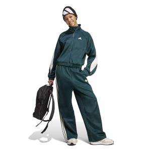 a/d/adidas_jw0528_4_apparel_on_model_walking_view_white.jpg