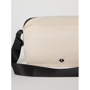 product/b/j/bjorn-borg_10003542-nl004_birch_2.jpg