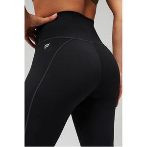 f/a/fabletics_pt1617843-0001_black_3.jpg