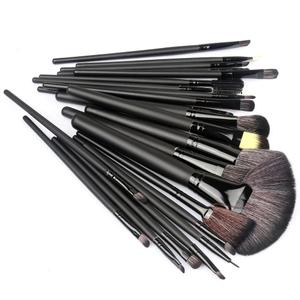 am023-pinceaux-maquillage-paloma-beauties-x24-noir-tu