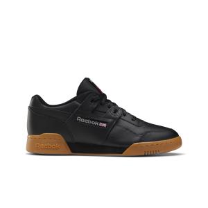 product/r/e/reebok-classics_cn2127_1_footwear_photography_side_lateral_center_view_white_000.jpg