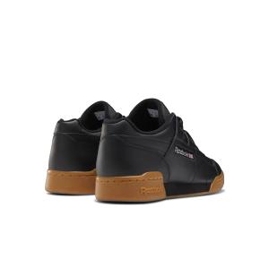 product/r/e/reebok-classics_cn2127_7_footwear_photography_back_lateral_top_view_white_000.jpg