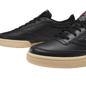 product/r/e/reebok-classics_dv7266_7_footwear_photography_detail_view_1_white_000.jpg