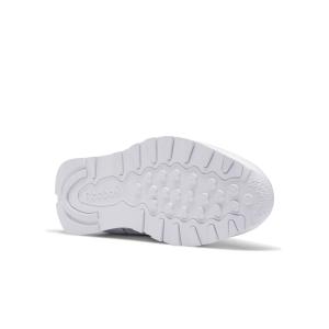 product/r/e/reebok-classics_fy9404_3_footwear_photography_bottom_view_white_000.jpg