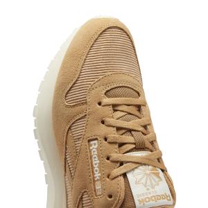 product/r/e/reebok_gw3796_7_footwear_photography_detail_view_1_white_000.jpg