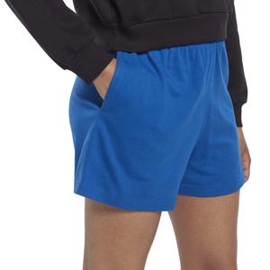 product/r/e/reebok_hk6823_6_apparel_on_model_detail_view_2_white.jpg