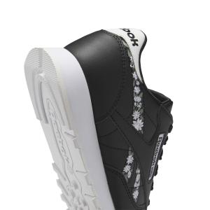 product/r/e/reebok_hp9525_8_footwear_photography_detail_view_2_white.jpg