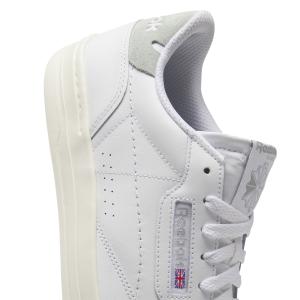 product/r/e/reebok_hq4568_7_footwear_photography_detail_view_1_white_000.jpg