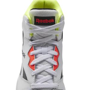 product/r/e/reebok_hr0519_7_footwear_photography_detail_view_1_white.jpg