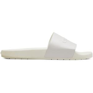 3021282-101-claquettes-under-armour-core-remix-blanc-argente-noir