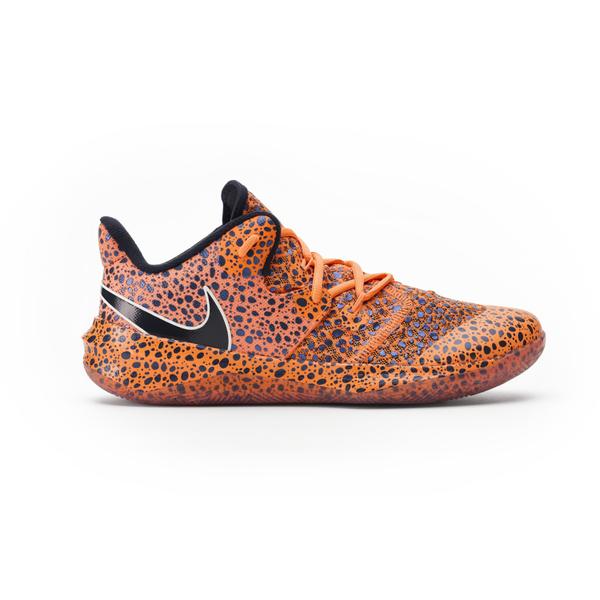 fv3685-900-chaussures-indoor-nike-hyperspeed-court-se-oly-mulicolore
