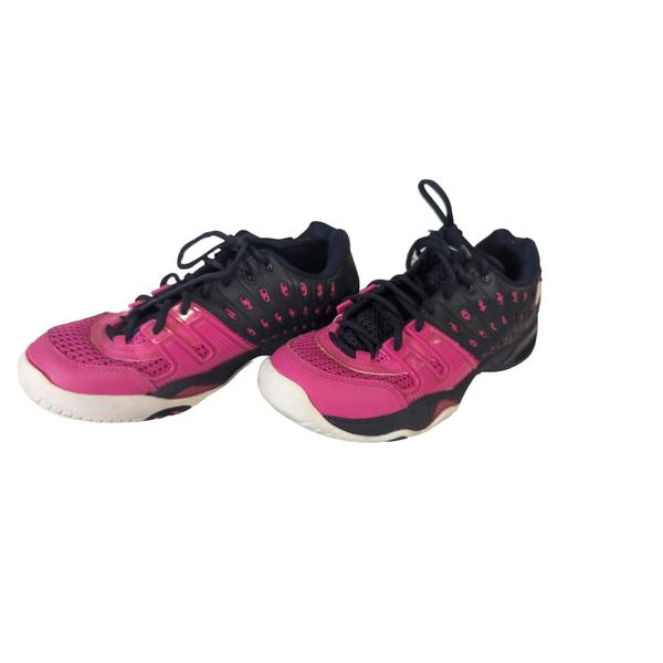 8p985478-chaussures-de-tennis-femme-prince-t22-rose-noir
